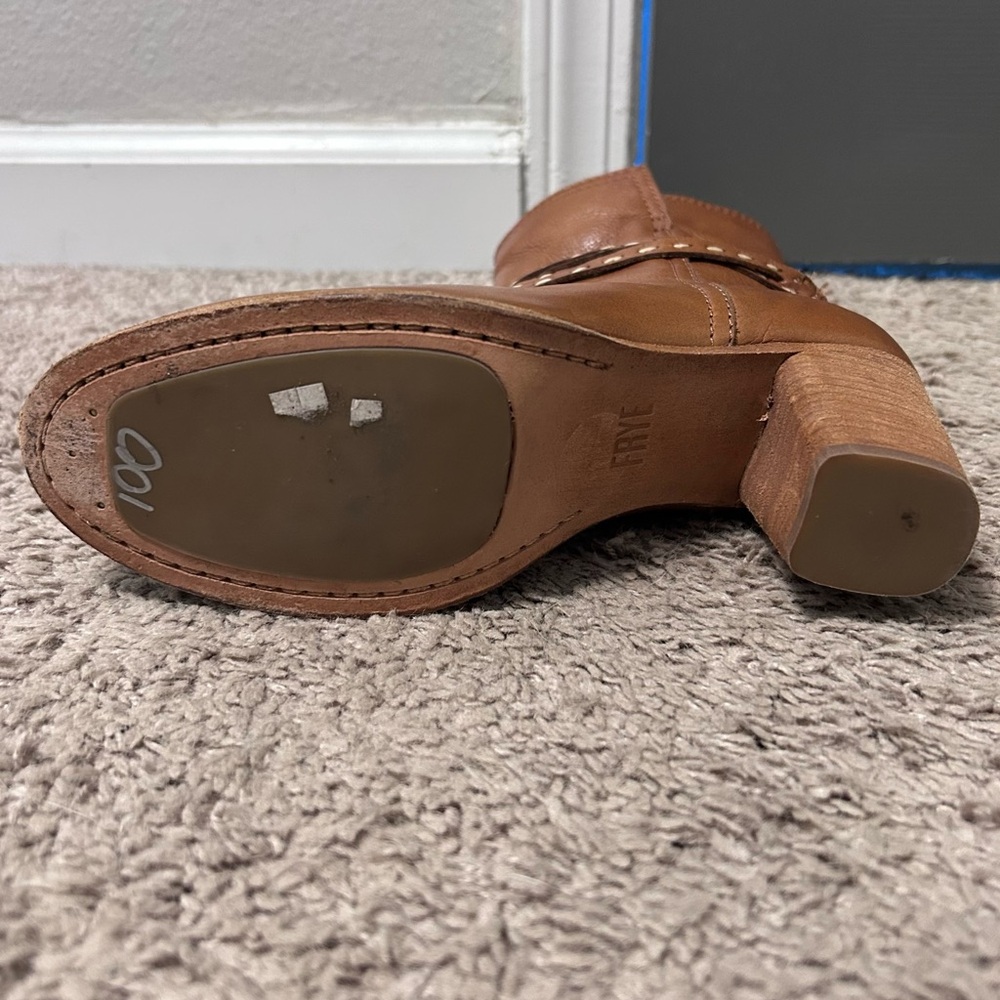 Frye brown leather booties excellent condition size 7 - Picture 8 of 11